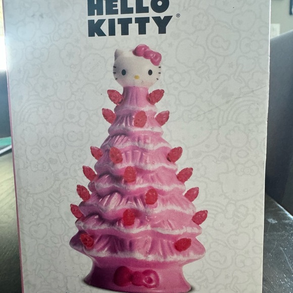 Hello Kitty Light up Tree - Picture 5 of 8
